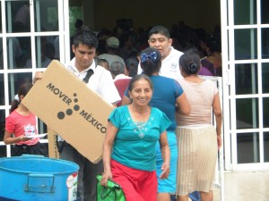 Salieron con su pantalla, listos para ver las telenovelas.