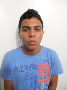 JORGE OCTAVIO GALINDO FELIX, apenas es un joven... también detenido.
