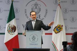 Hay un detenido; y en búsqueda de otros inculpados que forman parte de la banda. 