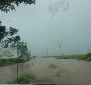 Esa es de una comunidad llamada "El Sauzal" esta a unos cuantos km de Juan Diaz Covarrubias y tbn pertenece al municipio de Hueyapan de Ocampo.