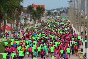 Más de 2 mil 600 participantes. 