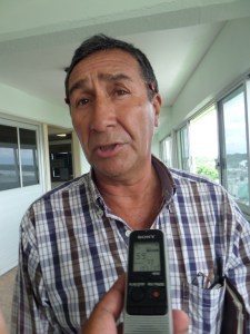 Guillermo Arévalo rehúye siempre a su responsabilidad de informar.