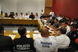 En el evento, el El Fiscal Bravo Contreras, dijo que el próximo 16 de noviembre se implementará en Coatzacoalcos el nuevo modelo de Justicia Penal; y celebró que este instrumento ciudadano, sirva para mejorar el trabajo de la impartición de justicia.