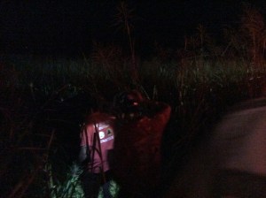Era un conductor de un vehículo blanco, modelo Spark, que se salió de la carretera en Las Matas.