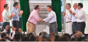 El gobernador del estado, Javier Duarte de Ochoa y el presidente Enrique Peña Nieto.