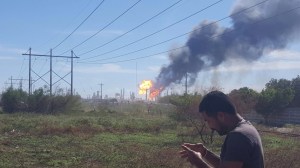 incendio de refinería (13)