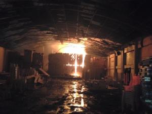 Fue primero una explosión y después el incendio.