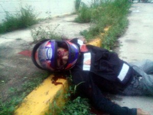 La víctima permanece aún no identificada.