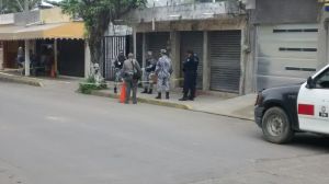 Acordonaron el área del crimen, donde ejecutan a una persona en NANCHITAL.
