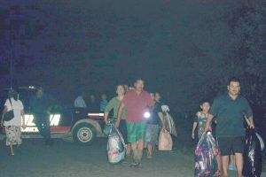 El deterioro del puente se reportó a las 18:00 horas de ayer lunes.