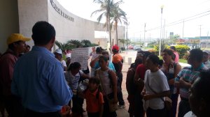 Los colonos irregulares no fueron recibidos por ningún juez en el Palacio de Justicia.