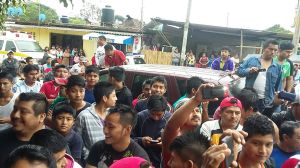 La gente indígena de Zaragoza quería lincharlos.