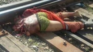 Su cuerpo, partido a la mitad por la fuerza del tren.