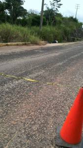 Lo encontraron por el fraccionamiento Punta Verde, en la carretera Coatza-Mina la vía antigüa