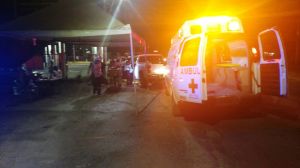 Fue atendido por paramédicos de la Cruz Roja.