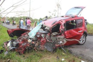 La unidad quedó devastada; pero las tripulantes aún viven.
