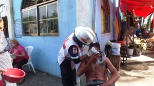 Le dieron atención médica, la Cruz Roja Mexicana.