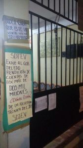 La Benito Juárez, cerrada en Coatzacoalcos.