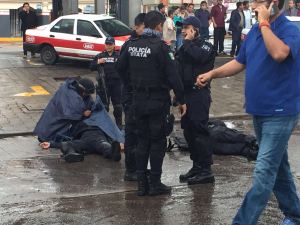 Los policías accidentados.