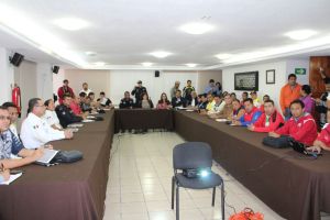 Hacen junta para coordinar esfuerzos de seguridad.