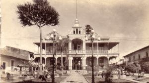 El edificio se encuentra catalogado como el único palacio metálico Art Nouveau en el mundo.