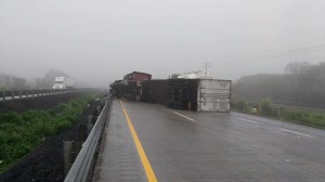 Se entorpeció el tráfico vehicular.