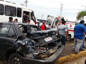 Así quedó la unidad; fue un fuerte accidente.