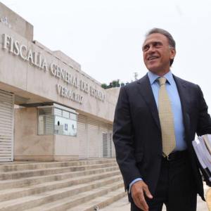 Su salida de la Fiscalía General del Estado.