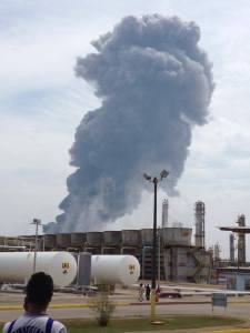 Explosión en PEMEX Pajaritos.