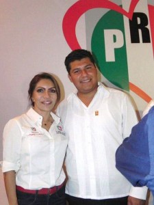 El golpeador de mujeres, el Porky de Coatzacoalcos, también es protegido de la ex-alcaldesa Guadalupe Porras.