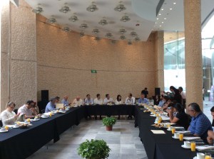 Empresas de Coatzacoalcos presentan las ventajas de la ley de Zonas Económicas Especiales.