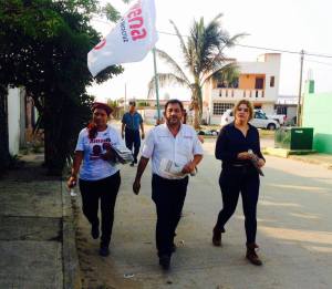 Amado Cruz Malpica, candidato de MORENA, continúa con sus recorridos en colonias populares.