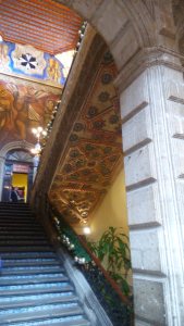 Muralismo mexicano en sus antigüos edificios.