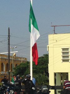 Se llevaron a cabo los honores a la Bandera.