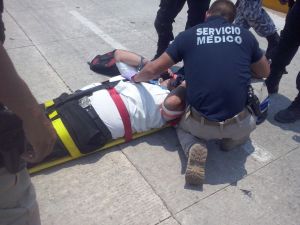 Atención médica con ambulancia.