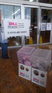 Participativa las elecciones en 14 estados de la república.