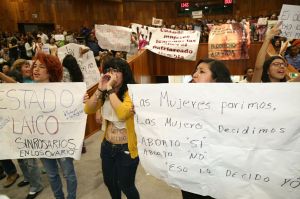 Algunas ONGs, apoyan el aborto.