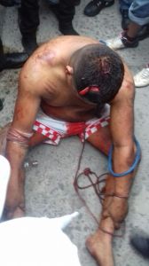 Le dieron una tremeda paliza.