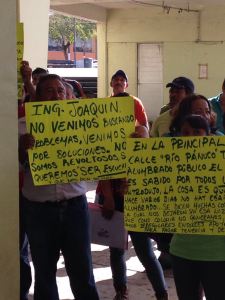 Exigen alumbrado público y agua potable.