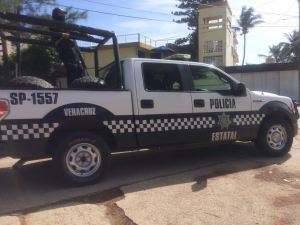 Una patrulla resguarda el lugar.