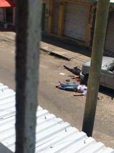 Dos muertos, a balazos.