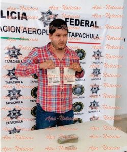 Mario Medina Garzón, lo capturan con documentos falsos de Javier Duarte y su esposa.