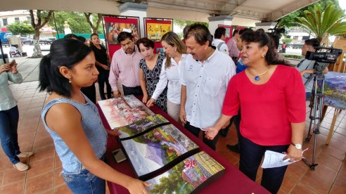 inauguracic3b3n-de-la-exposicic3b3n-de-artesanias9