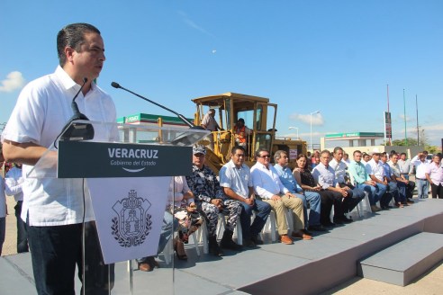 carretera-coatzacoalcos-minatitlan-las-matas-23