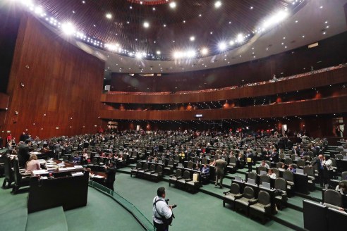 DIPUTADOS SESION 11