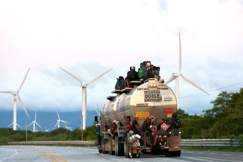 CARAVANA MIGRANTE JUCHITAN