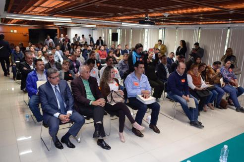 c2eea87d-6990-4702-89b5-1c5b1f13cc99