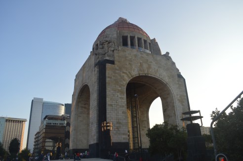 MONUMENTO REVOLUCIÓN