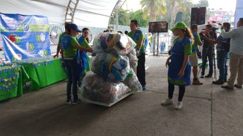 Plastianguis Voluntarios